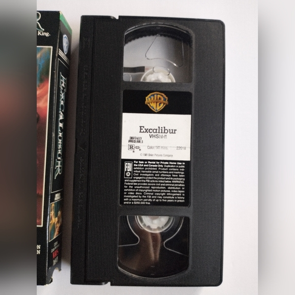 Excalibur 1981 VHS Tape Movie - Picture 3 of 3